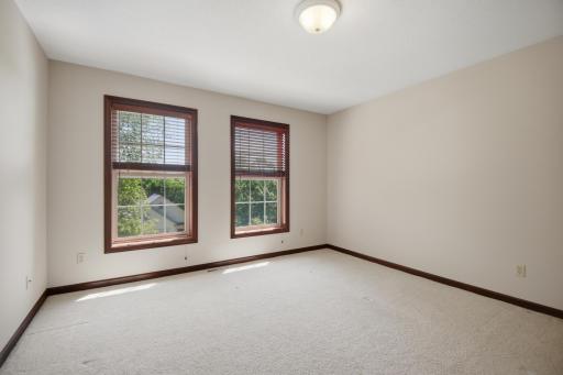 1932 Baihly Estates Lane SW, Rochester, MN 55902