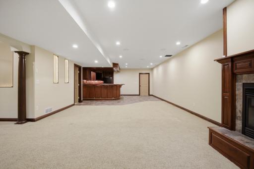 1932 Baihly Estates Lane SW, Rochester, MN 55902