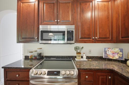 1932 Baihly Estates Lane SW, Rochester, MN 55902