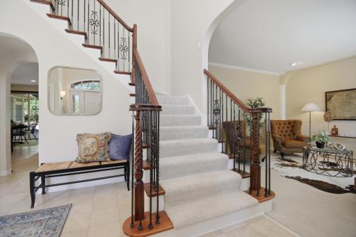 1932 Baihly Estates Lane SW, Rochester, MN 55902