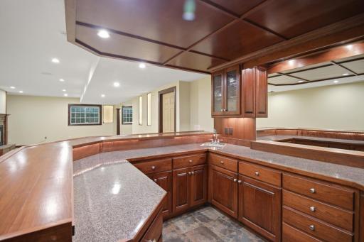 1932 Baihly Estates Lane SW, Rochester, MN 55902