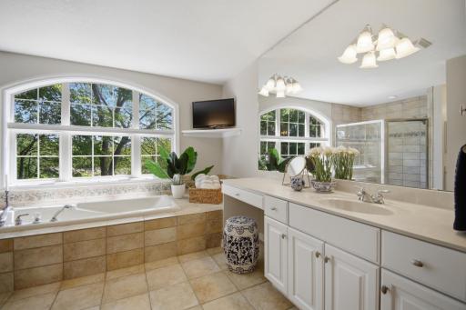 1932 Baihly Estates Lane SW, Rochester, MN 55902