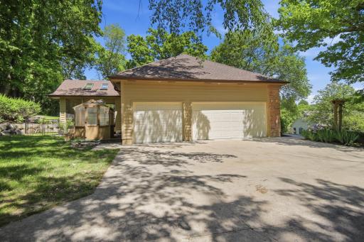 1932 Baihly Estates Lane SW, Rochester, MN 55902