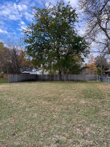 209 10th Avenue SE, Waseca, MN 56093