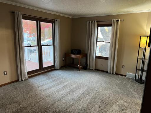 209 10th Avenue SE, Waseca, MN 56093
