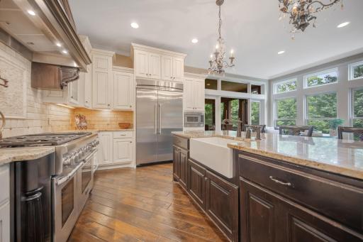 4800 Woolman Court, Minnetonka, MN 55345