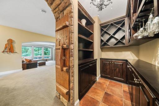 4800 Woolman Court, Minnetonka, MN 55345