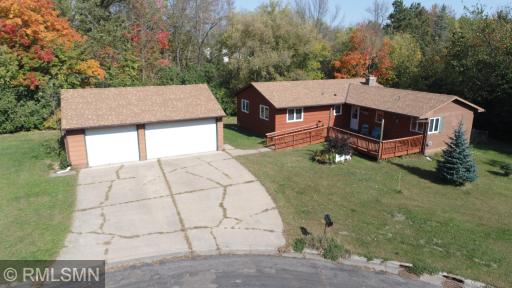 310 5th Street NE, Milaca, MN 56353