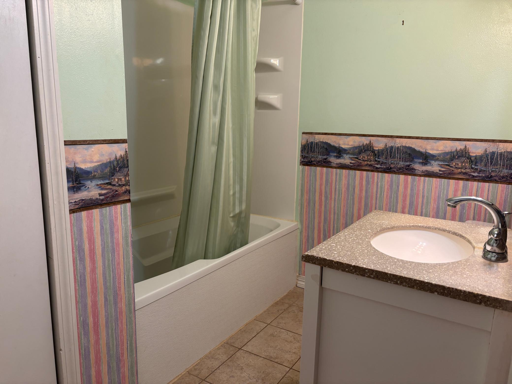 The main floor full bath.