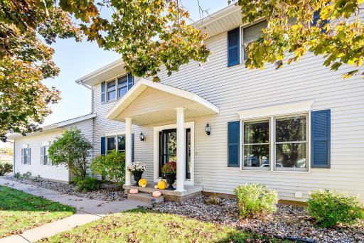 Photo for 1346 Red Cedar Court, Onalaska, WI 54650 - listing #6808490 1346 Red Cedar Court, Onalaska, WI 54650