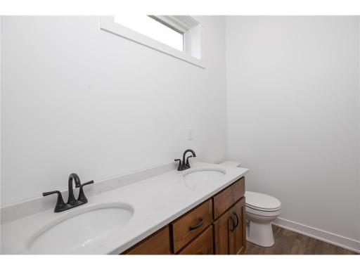 477 SE Amco Lane, Chatfield, MN 55923