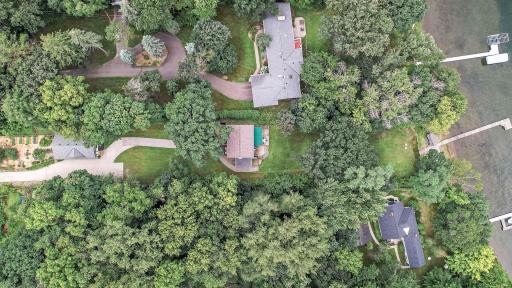 2431 S Shore Boulevard, Saint Paul, MN 55110