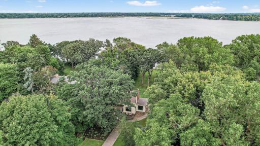 2431 S Shore Boulevard, Saint Paul, MN 55110