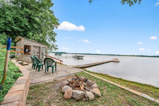 2431 S Shore Boulevard, Saint Paul, MN 55110