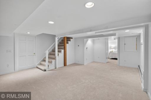2431 S Shore Boulevard, Saint Paul, MN 55110