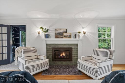 2431 S Shore Boulevard, Saint Paul, MN 55110
