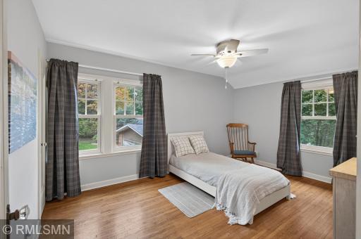 2431 S Shore Boulevard, Saint Paul, MN 55110
