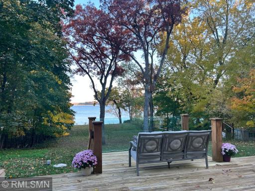 2431 S Shore Boulevard, Saint Paul, MN 55110
