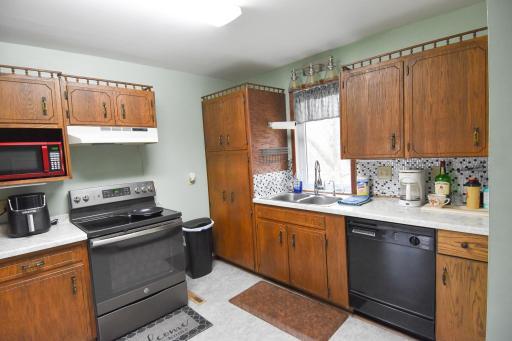 34311 150th Avenue NW, Newfolden, MN 56738