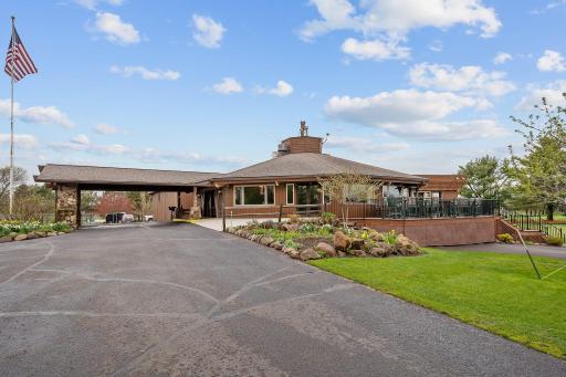 3 Clubhouse.jpg