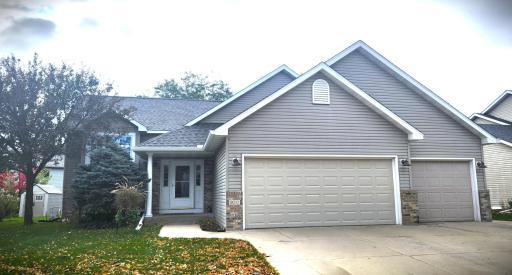 920 Plymouth Lane NW, Rochester, MN 55901