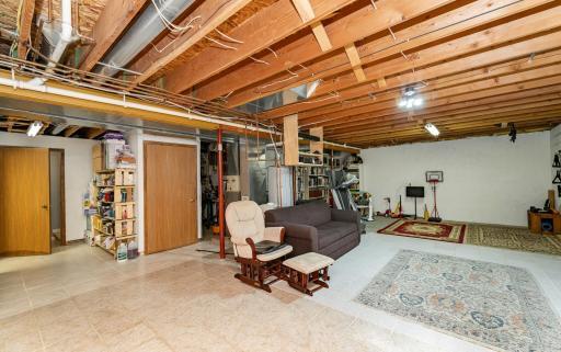 712 Memorial Drive, Spring Valley, MN 55975