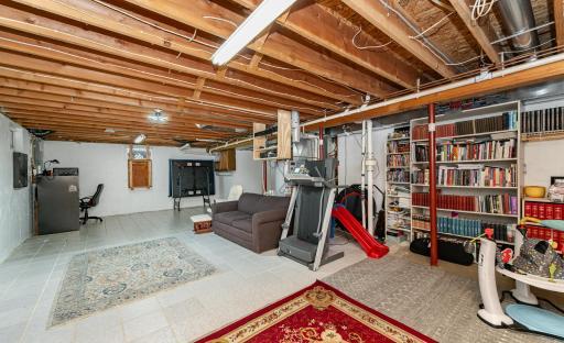 712 Memorial Drive, Spring Valley, MN 55975