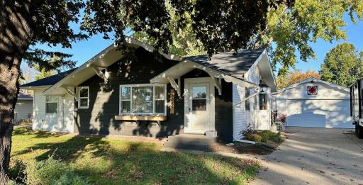 8889 Granada Avenue S, Cottage Grove, MN 55016