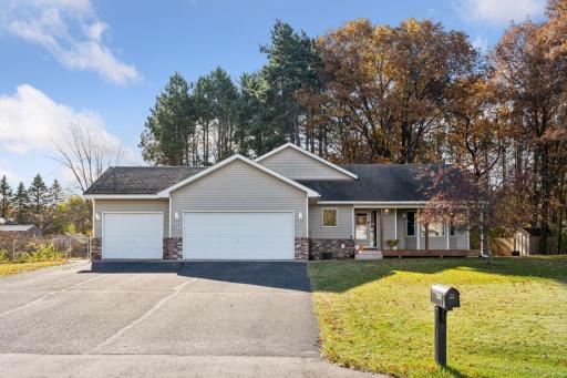 1415 Central Avenue SW, Cambridge, MN 55008