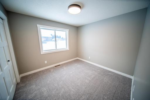 809 5th Avenue NW, Dodge Center, MN 55927