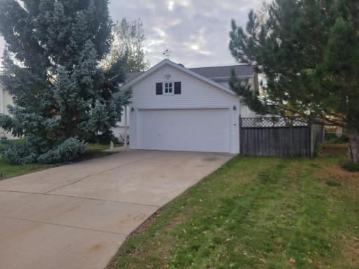 Photo for 851 Elm Park Place, West Fargo, ND 58078 - listing #6808822 851 Elm Park Place, West Fargo, ND 58078
