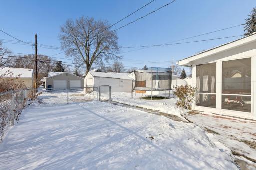 3925 Perry Avenue N, Minneapolis, MN 55422