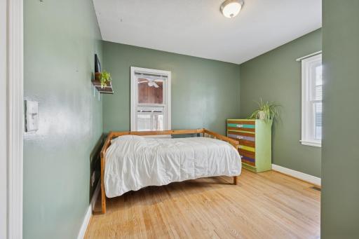 3925 Perry Avenue N, Minneapolis, MN 55422