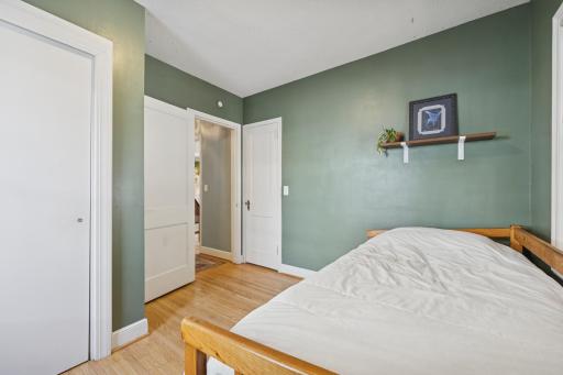 3925 Perry Avenue N, Minneapolis, MN 55422