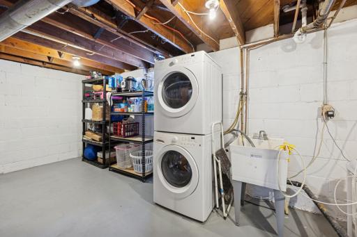 3925 Perry Avenue N, Minneapolis, MN 55422