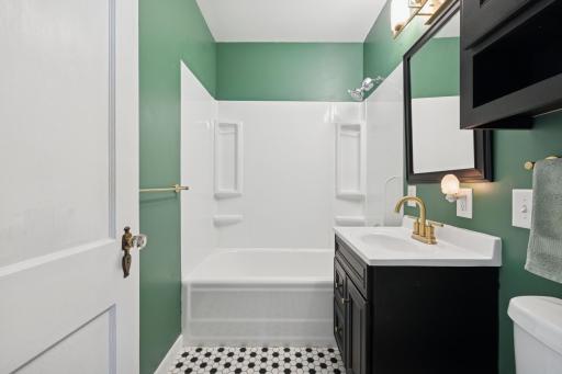 3925 Perry Avenue N, Minneapolis, MN 55422