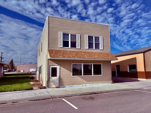 Street view- great location downtown