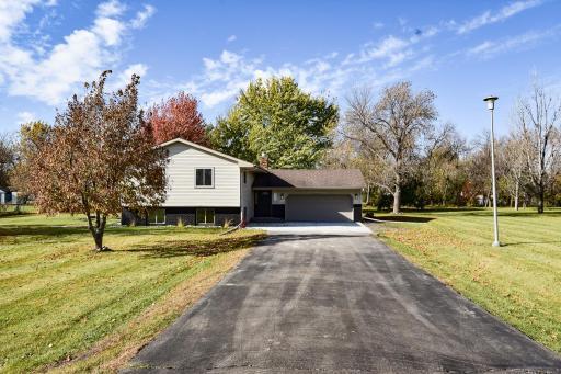Photo for 4540 Adams Drive N, Fargo, ND 58102 - listing #6808875 4540 Adams Drive N, Fargo, ND 58102