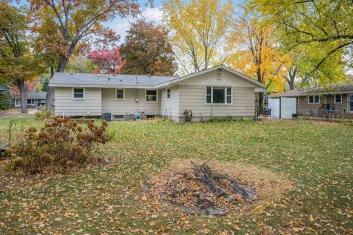 2556 Ardan Avenue, Mounds View, MN 55112