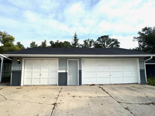 505 6th Street NE, Roseau, MN 56751
