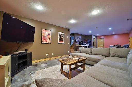 3403 68th Avenue NW, Akeley, MN 56433