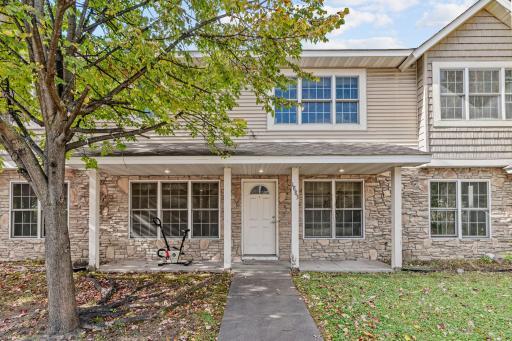 Photo for 1883 Garden Way, Saint Paul, MN 55119 - listing #6809007 1883 Garden Way, Saint Paul, MN 55119