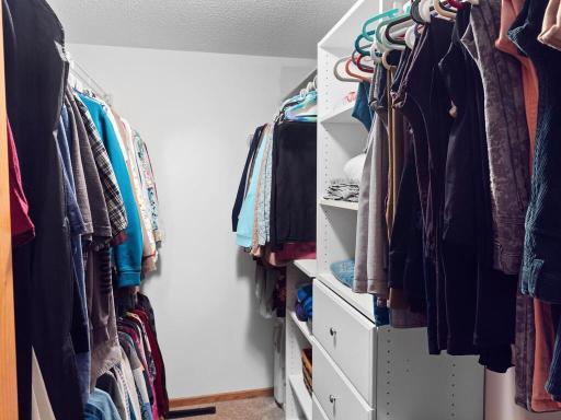 Walk in closet