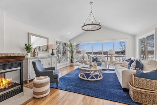 630 Carver Beach Road, Chanhassen, MN 55317