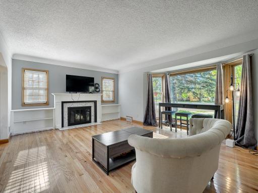 775 Wheelock Parkway E, Saint Paul, MN 55106