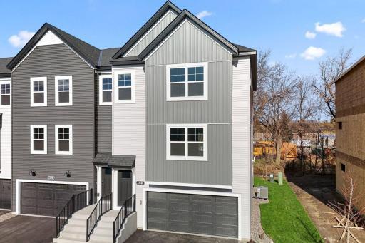 The Savanna Exterior End Townhome