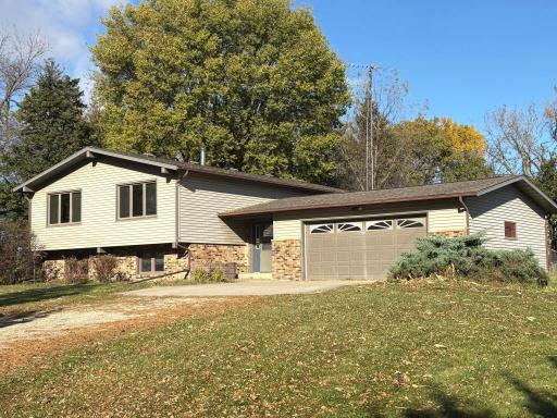 11623 375th Avenue, Waseca, MN 56093