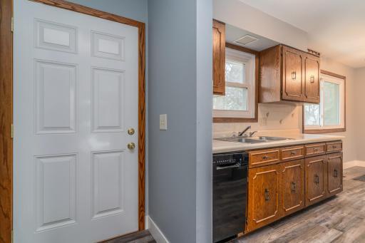 416 Crescent Avenue, Crookston, MN 56716