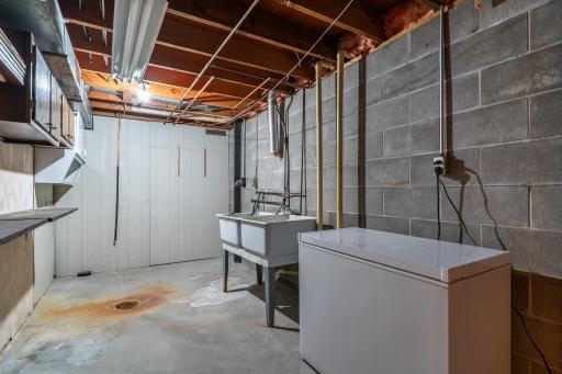 416 Crescent Avenue, Crookston, MN 56716