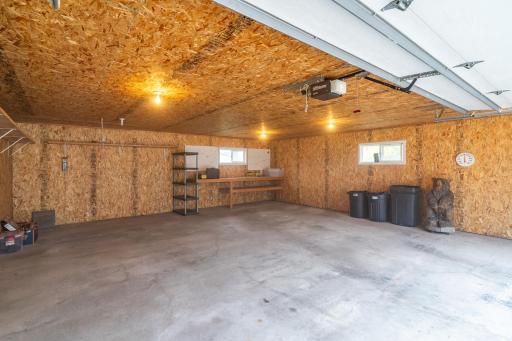 416 Crescent Avenue, Crookston, MN 56716